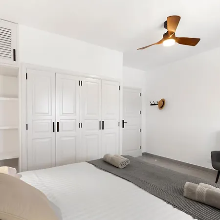 Home2book Alma Atlantica, Casa & * Playa Honda (Lanzarote)